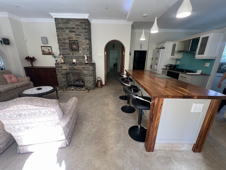 4 Bedroom Property for Sale in Bonnie Doone Eastern Cape